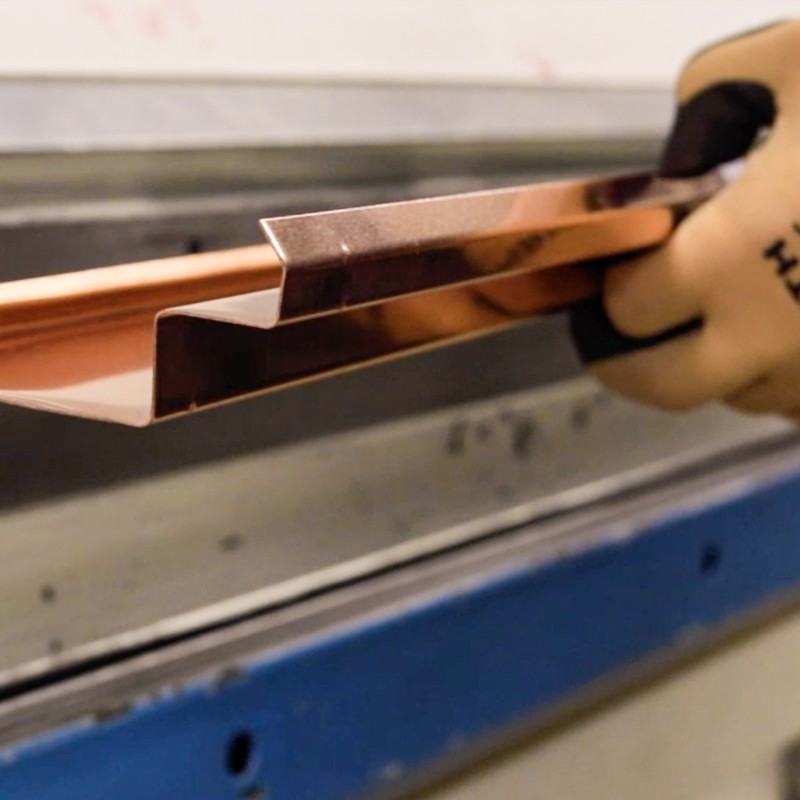 Bild von blech_sucht_holz_2.jpg